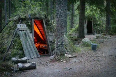 wilderness shelter building